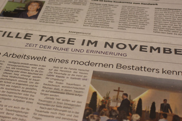 Zeitungsartikel Stille Tage im November