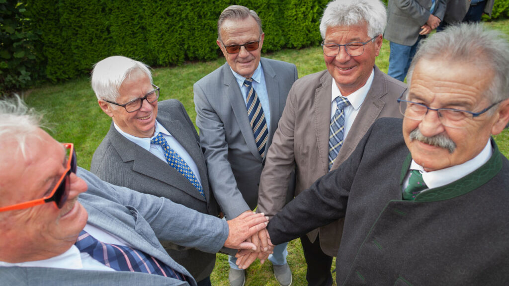 traeger-und-ueberfuehrer